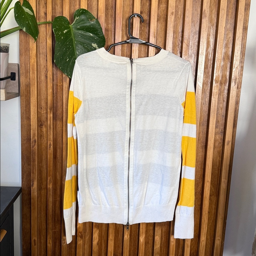 PAM & Gela Zip Back Color-Block Crew Sweater. S - Picture 3 of 9